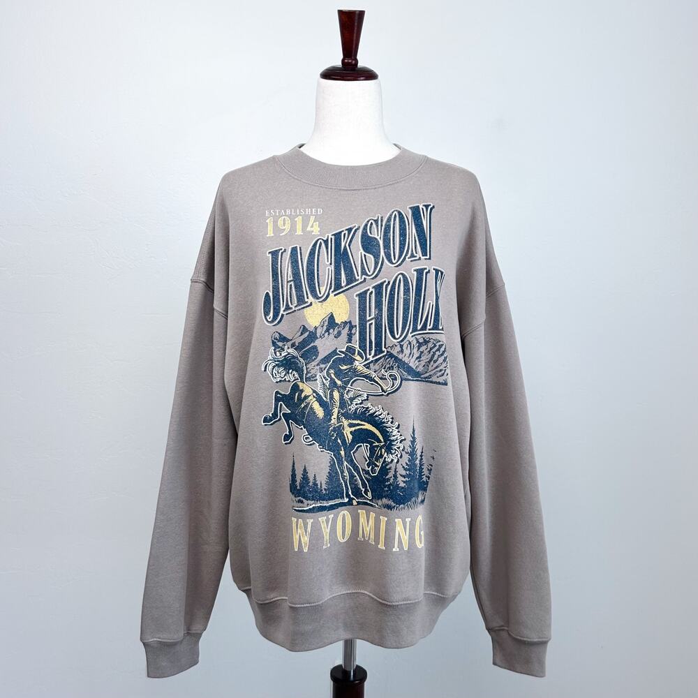 Jackson Hole Wyoming Cowboy Horse Crewneck Tan Fleece Sweatshirt UNISEX MEDIUM